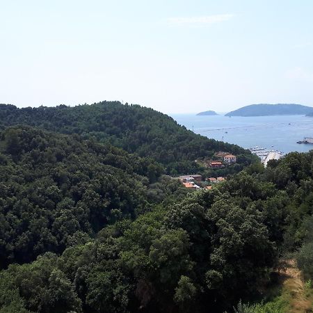 Casa Vacanze P&G. Colline, Mare, Relax Λα Σπέτσια Εξωτερικό φωτογραφία
